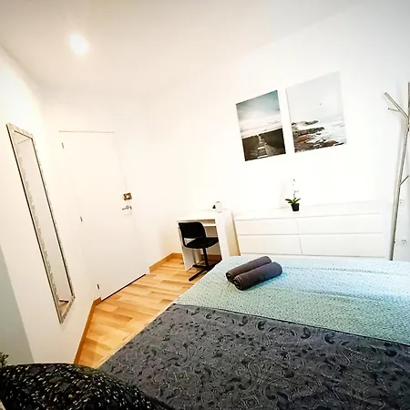 Hostel Private By La Rambla Barcelona