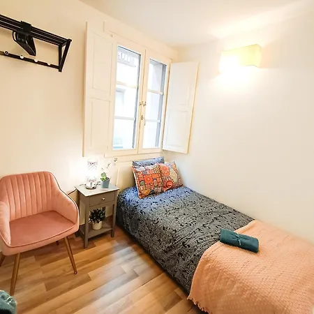 Hostel Private By La Rambla *